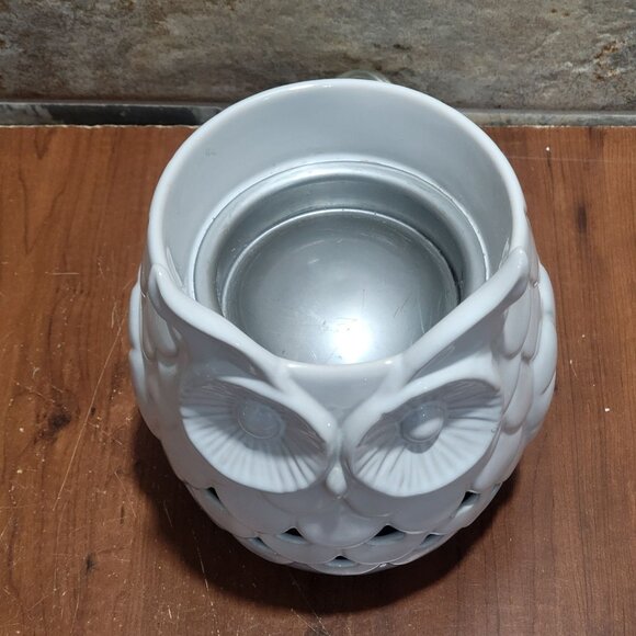 Yankee Candle Scenterpiece Owl Meltcup Warmer Lights Up LED Timer - Picture 4 of 9
